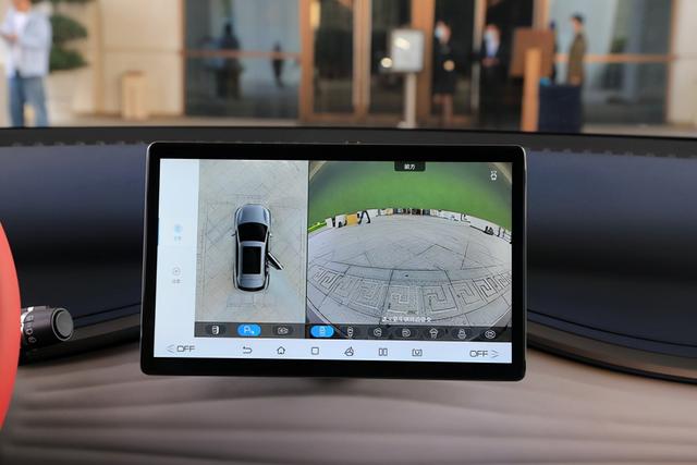 元力醒觉 比亚迪e平台3.0首款潮跑SUV-元PLUS实拍解析