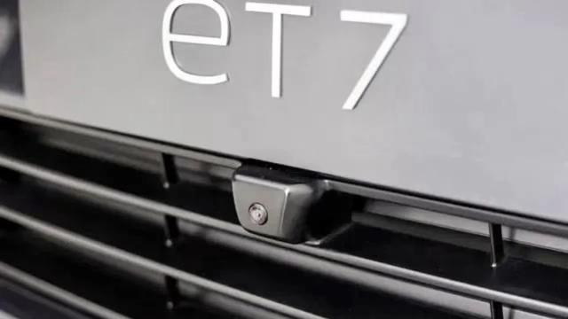 NT2.0的蔚来ES7身上，自动驾驶“卷”出新高度？