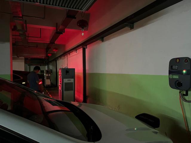 北京新能源电车充电分享：亦庄开发区某特来电去充电，煎熬