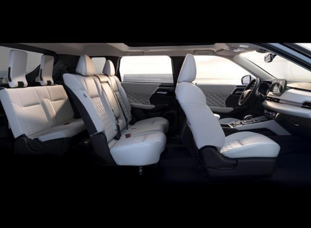 1.5T+超级四驱，全新欧蓝德预售17万起，化身三菱“救世主”？