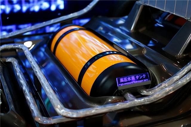 未来新能源汽车电池的主流：锂电池，氢燃料电池，还是固态电池？