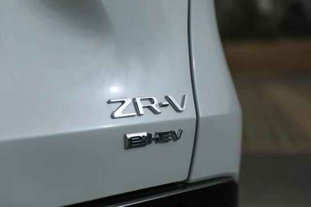 真正的思域SUV？试驾本田ZR-V，这是今年最好开的日系SUV？