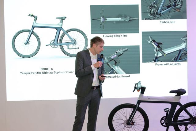 科技感是这样诠释的！JOIEEM 电动自行车亮相2023CES展