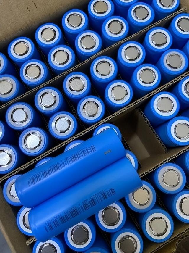 英国开辟新型单液流电池，可迅速替换锂电池？寿命可达20年以上！