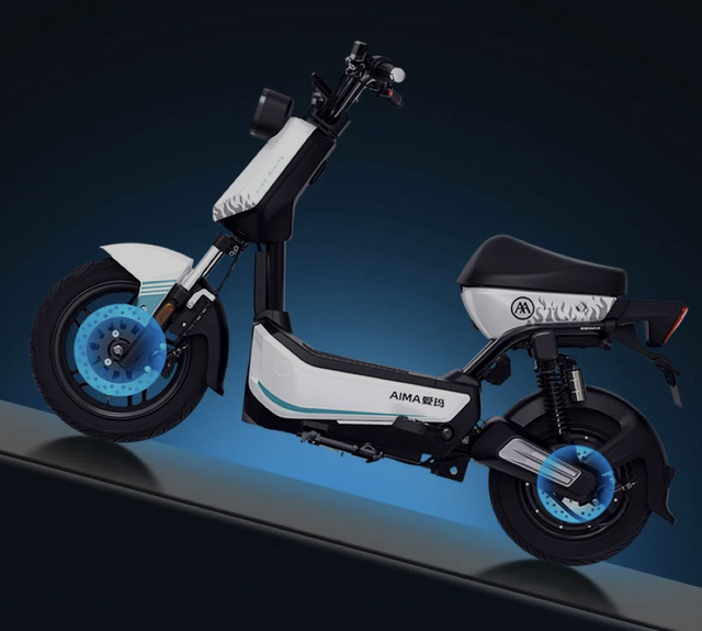 2款全新电动自行车上市，造型潮酷，配置出色，骑在路上很吸睛！