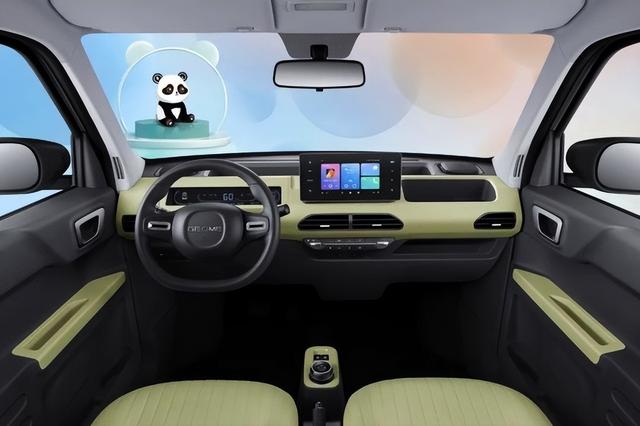 熊猫mini价格发布：让你弯道超车，不是让你弯道飙车！