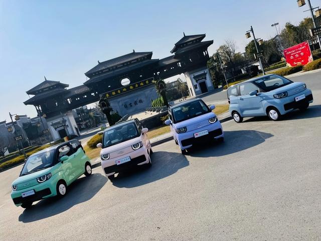 熊猫mini价格发布：让你弯道超车，不是让你弯道飙车！