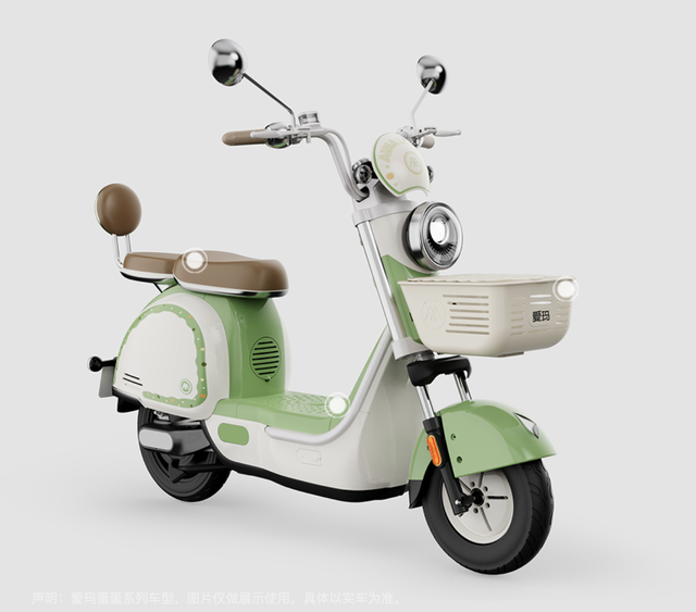 雅迪、爱玛2款新品电动自行车，造型好看，功能多样，你选哪一款