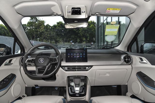 评测比亚迪元Pro 2023款 401KM 尊贵型：小型SUV市场的不二之选？