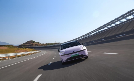 领克07 EM-P：高环不失速，安全有保障，去哪儿都好开！