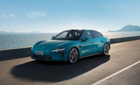 年轻化消费浪潮下的破局之道：审美与性能并进