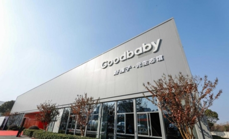 双强联合守护家庭，沃尔沃质量引领行业，XC70入驻好孩子元生态馆 ...